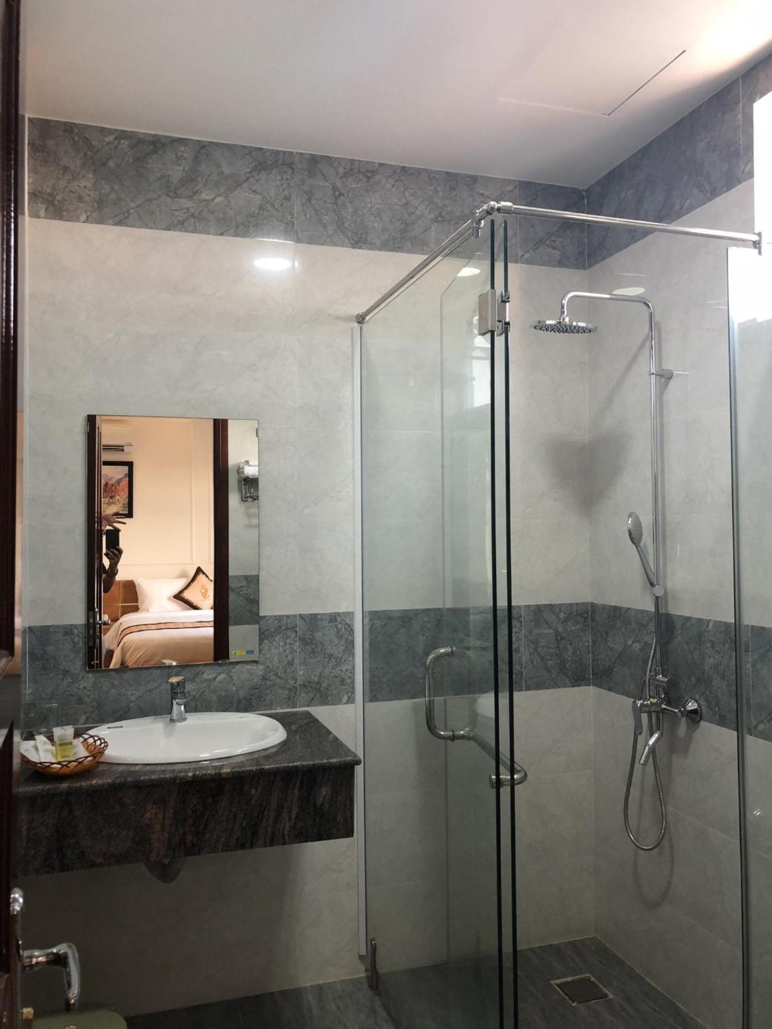 Hotel Khach San Sao Viet Quy Nhơn Exterior foto